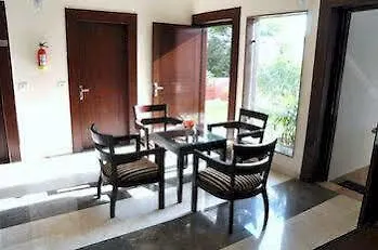 Hotel Dreams Inn Agra - Villa Harmony